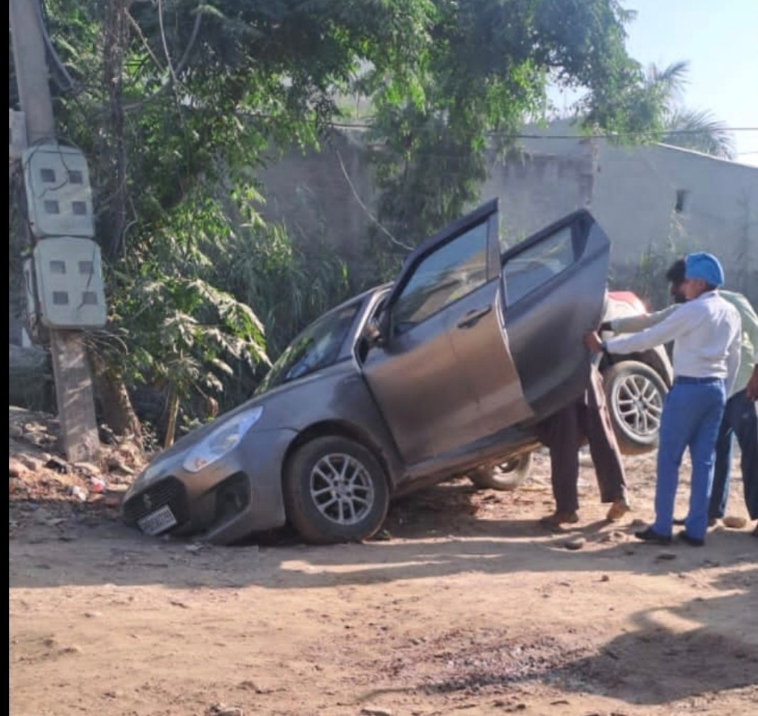 ਕਸਬਾ ਮਮਦੋਟ ਚ ਸੀਵਰੇਜ ਦਾ ਪਾਣੀ ਸੜਕਾਂ ਤੇ,ਲੋਕ ਪ੍ਰੇਸ਼ਾਨ